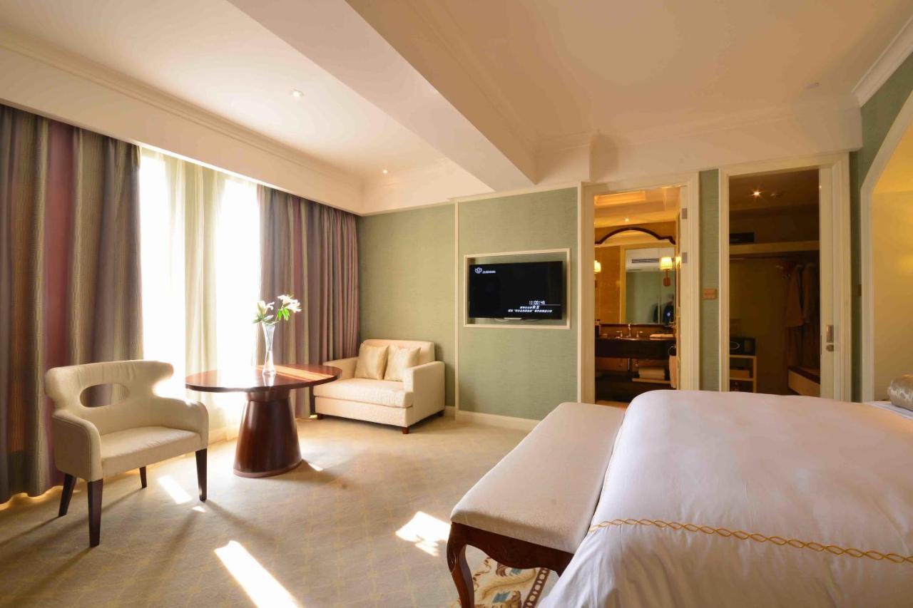 Urban Island Hotel Shanghai Buitenkant foto